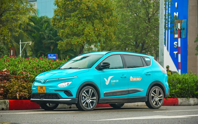  CEO GSM: Những khu vực có cả taxi xăng và taxi điện, khách hàng ưu tiên chọn đặt xe điện